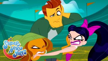 Apaixonada | DC Super Hero Girls Brasil