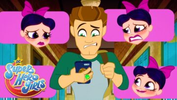 #DiaDeConfusão 📸| DC Super Hero Girls Brasil