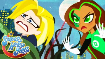 Enfrentar ou Fugir | DC Super Hero Girls Brasil