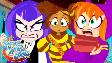 Está Ouvindo o Sino Tocar? | DC Super Hero Girls Brasil